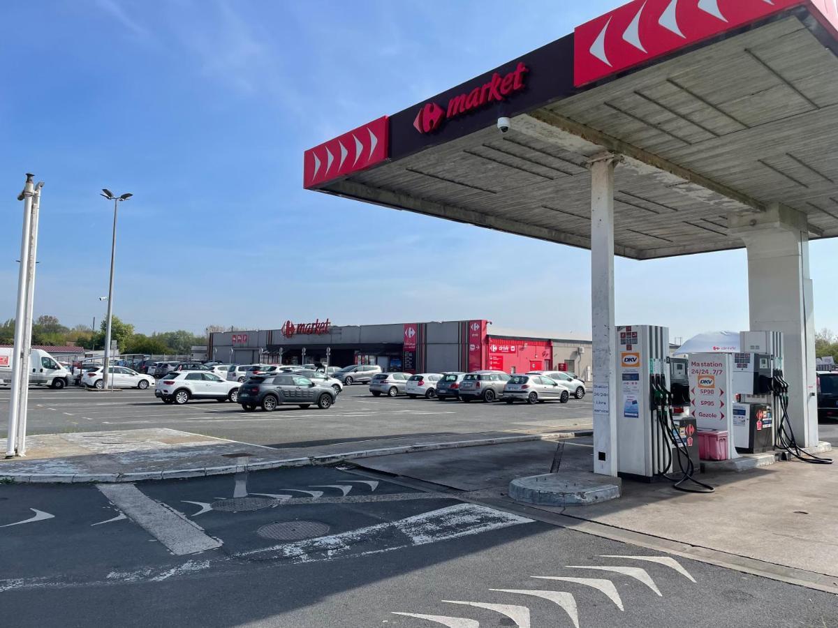 Studio Petit Plus Gaming ! Calais Exteriér fotografie